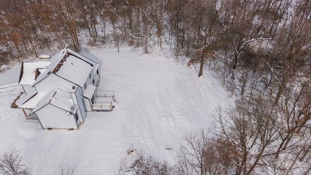 7809 N 1200 W, Fair Oaks, IN 47943