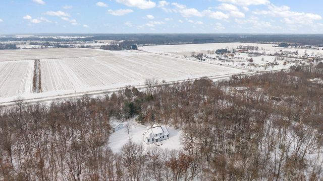 7809 N 1200 W, Fair Oaks, IN 47943