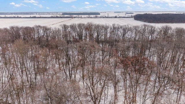 7809 N 1200 W, Fair Oaks, IN 47943