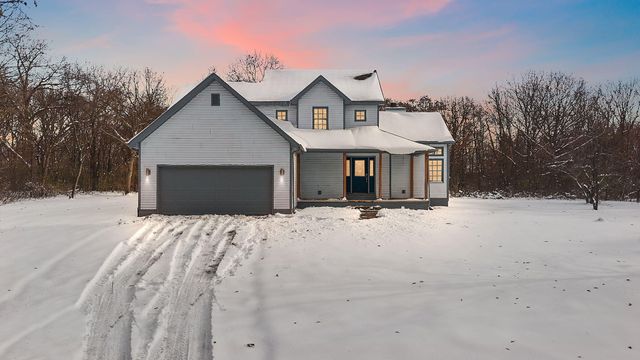 7809 N 1200 W, Fair Oaks, IN 47943