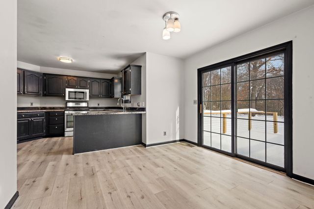 7809 N 1200 W, Fair Oaks, IN 47943