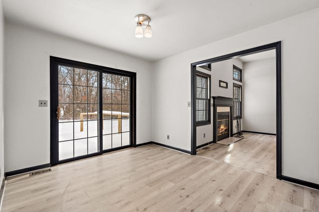 7809 N 1200 W, Fair Oaks, IN 47943