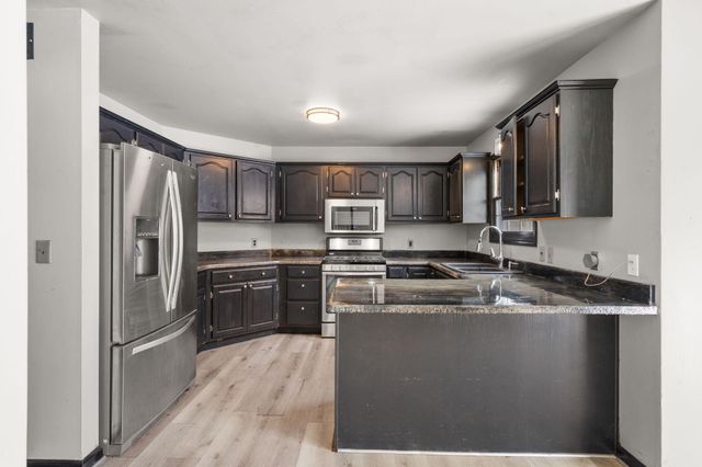 7809 N 1200 W, Fair Oaks, IN 47943