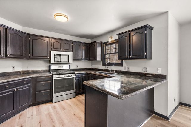 7809 N 1200 W, Fair Oaks, IN 47943