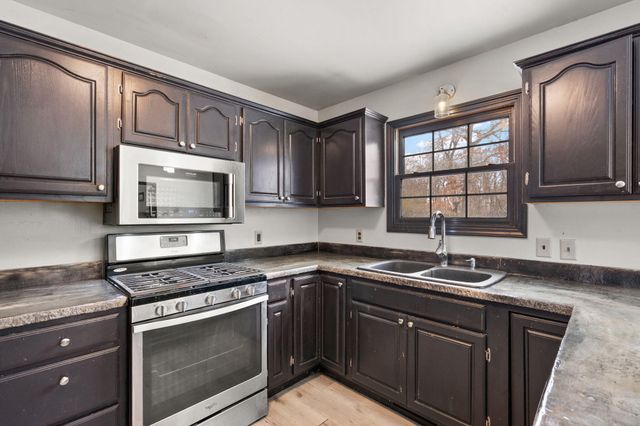 7809 N 1200 W, Fair Oaks, IN 47943