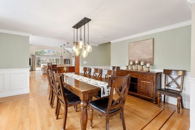 44 Tyler Road, Lexington, MA 02420