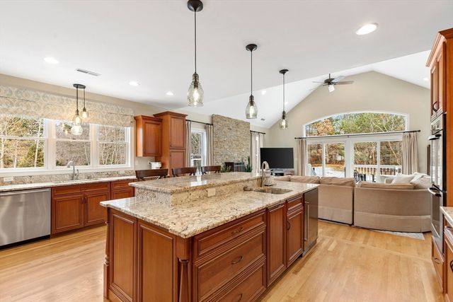 44 Tyler Road, Lexington, MA 02420