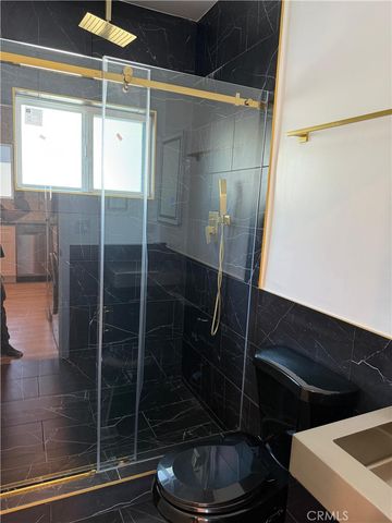 7044 Teesdale, North Hollywood, CA 91605