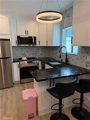 7044 Teesdale, North Hollywood, CA 91605
