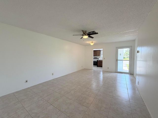 2607 Dudley Drive W L, West Palm Beach, FL 33415