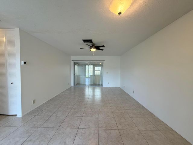 2607 Dudley Drive W L, West Palm Beach, FL 33415