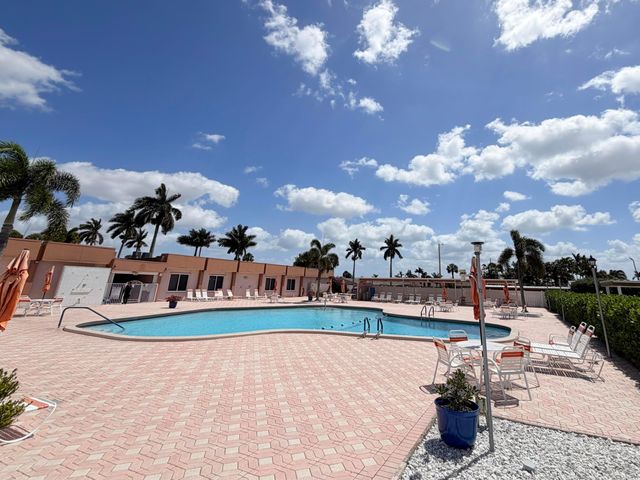 2607 Dudley Drive W L, West Palm Beach, FL 33415