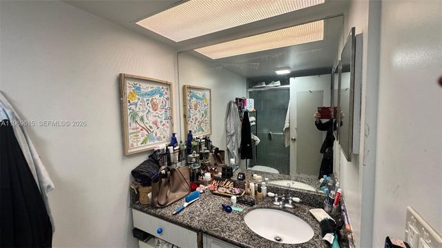 230 174th St 1518, Sunny Isles Beach, FL 33160