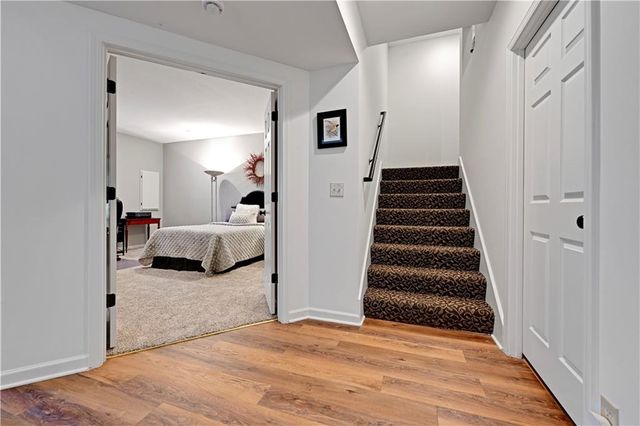 2433 W 137th Place, Leawood, KS 66224