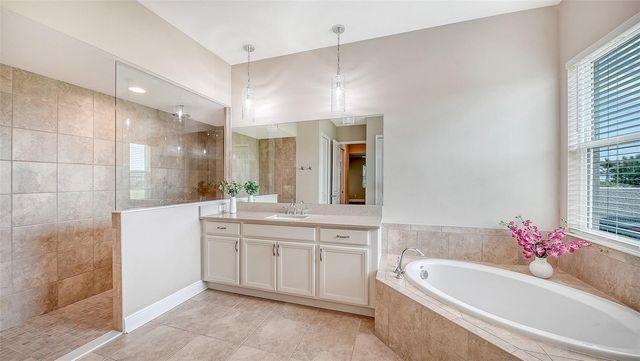 3503 RECURVE CIRCLE, Sarasota, FL 34240