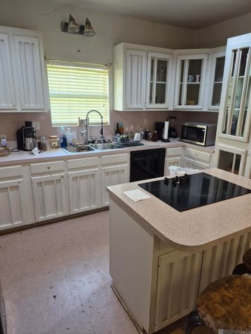 9741 Cane Bayou Rd, Port Allen, LA 70767