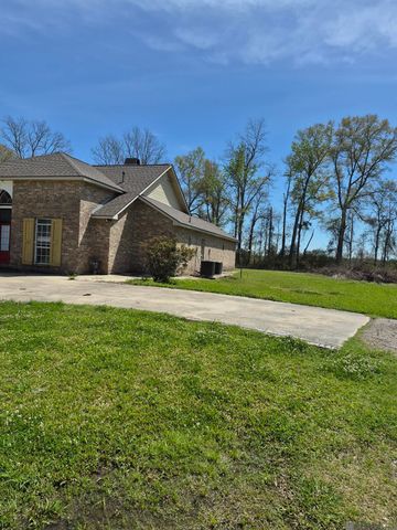 9741 Cane Bayou Rd, Port Allen, LA 70767