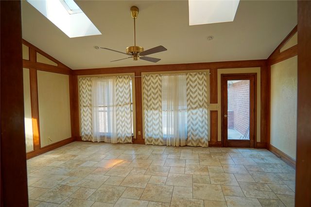 4115 Holbrook, Paris, TX 75462