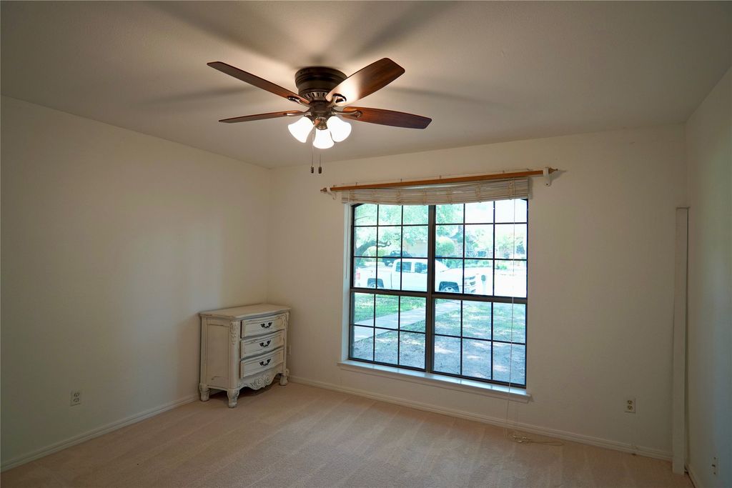 property-img