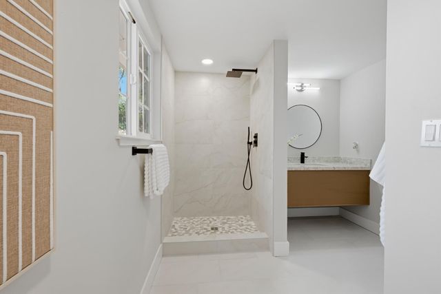 8177 N Lake Cir, Granite Bay, CA 95746