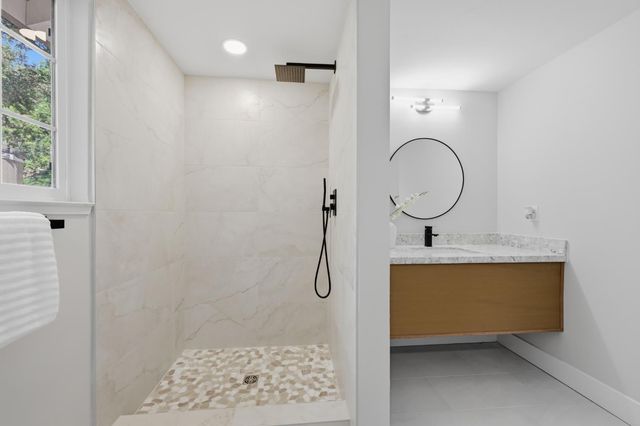 8177 N Lake Cir, Granite Bay, CA 95746