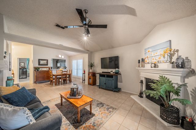 330 Beaumont Drive, Weatherford, TX 76086