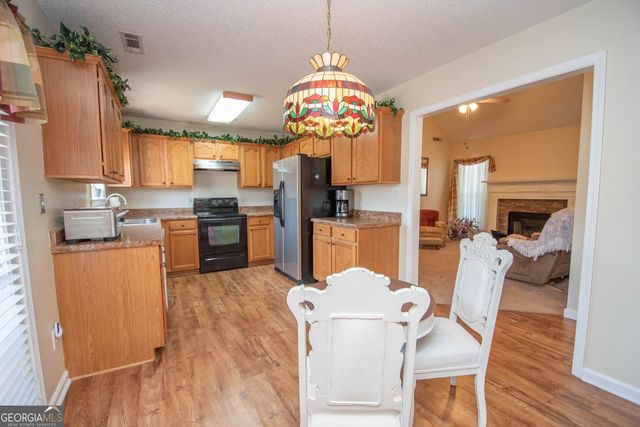 55 Woodrow Place, Newnan, GA 30263