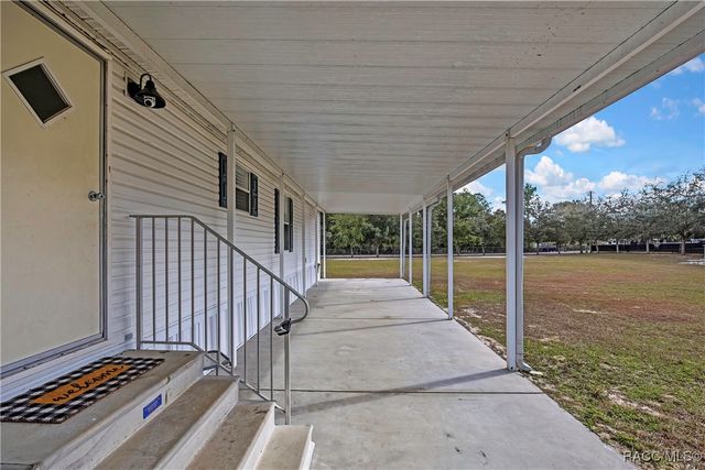 6652 W Treetop Lane, Homosassa, FL 34448