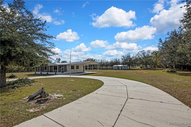 6652 W Treetop Lane, Homosassa, FL 34448