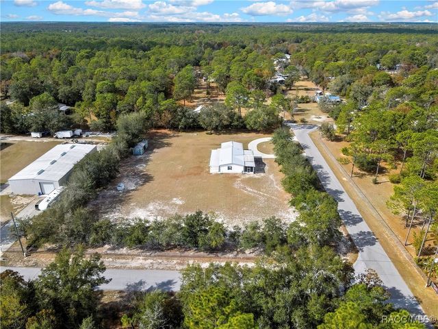 6652 W Treetop Lane, Homosassa, FL 34448