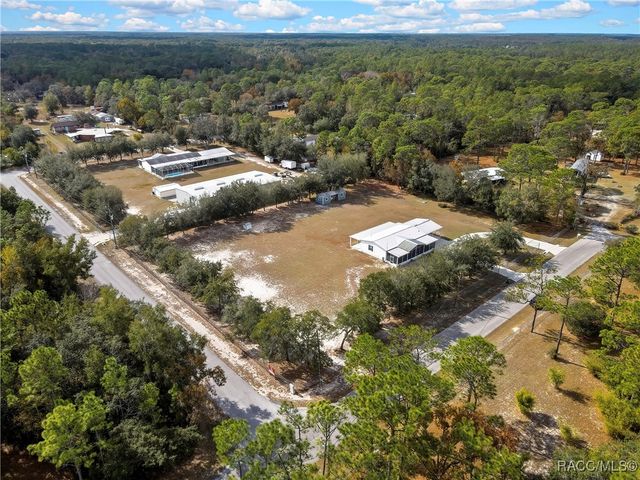 6652 W Treetop Lane, Homosassa, FL 34448