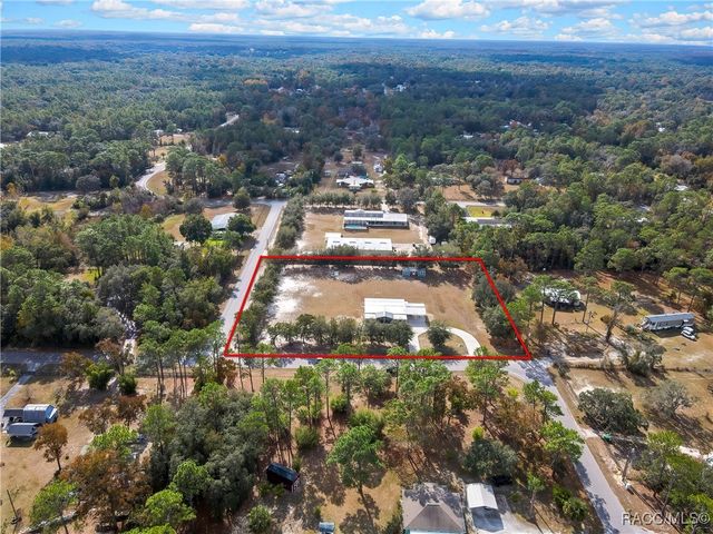 6652 W Treetop Lane, Homosassa, FL 34448