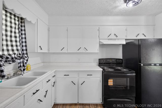 202 N Talihina Street, Salina, OK 74365