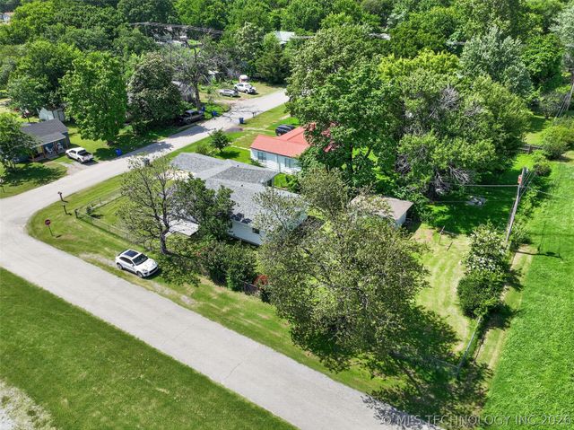 202 N Talihina Street, Salina, OK 74365