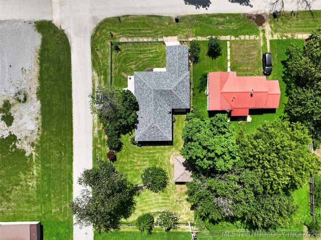202 N Talihina Street, Salina, OK 74365