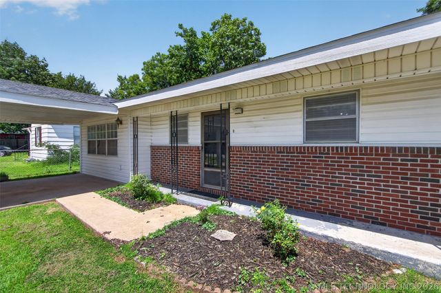 202 N Talihina Street, Salina, OK 74365