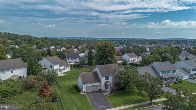 248 MACINTOSH DR, Palmyra, PA 17078