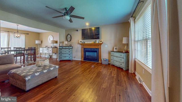 248 MACINTOSH DR, Palmyra, PA 17078