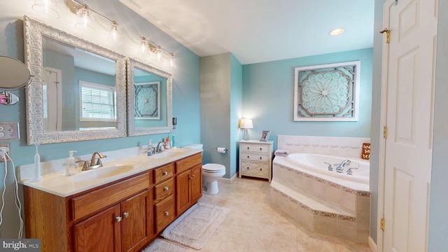 248 MACINTOSH DR, Palmyra, PA 17078