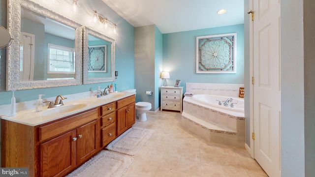 248 MACINTOSH DR, Palmyra, PA 17078