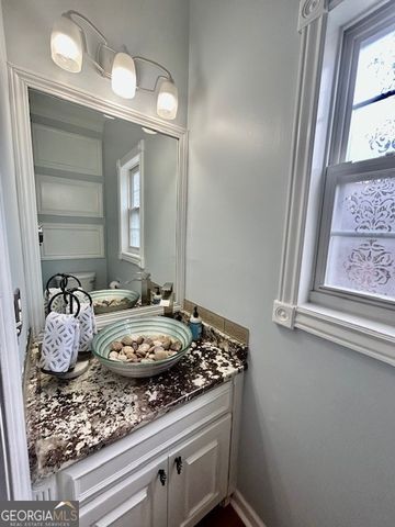 220 Shoreline Drive, Fayetteville, GA 30215