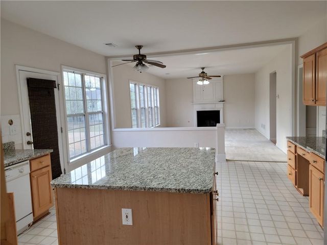 5072 Raventhorpe Court, Suwanee, GA 30024