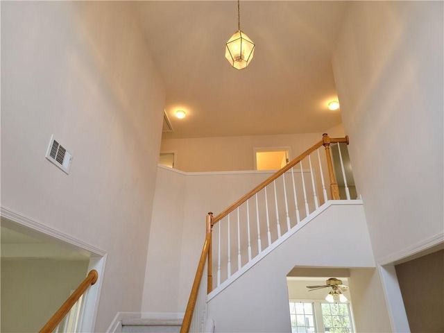 5072 Raventhorpe Court, Suwanee, GA 30024