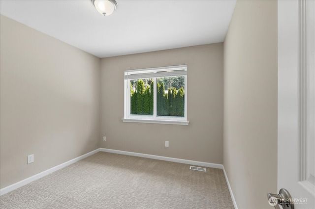 6813 81st Avenue NW, Gig Harbor, WA 98335