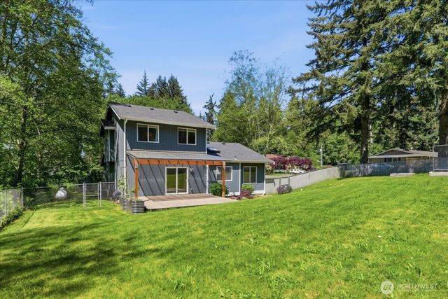 6813 81st Avenue NW, Gig Harbor, WA 98335