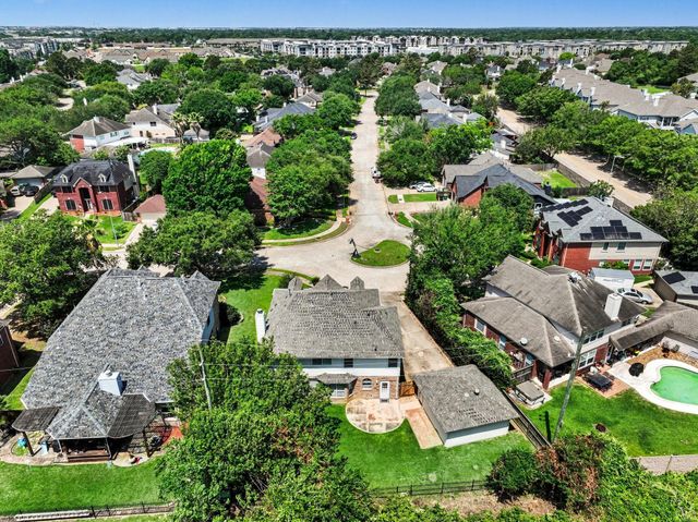 18518 Park Harbor Drive, Houston, TX 77084