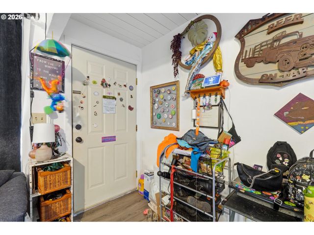 1213 OAKHILL Ave Se, Salem, OR 97302