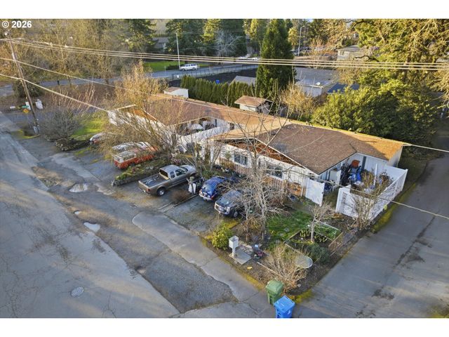 1213 OAKHILL Ave Se, Salem, OR 97302