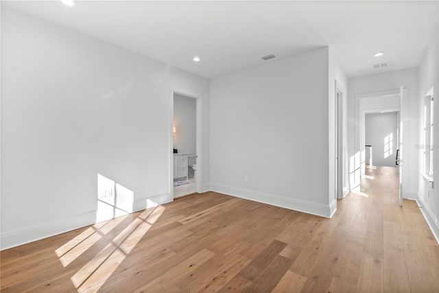 4614 TENNYSON, Tampa, FL 33629