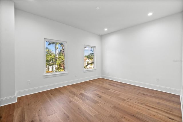 4614 TENNYSON, Tampa, FL 33629